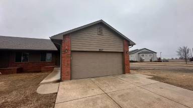 Main picture of 5647 N Lycee Ct