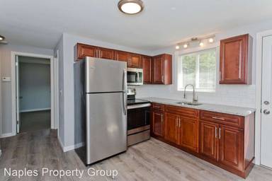 Main picture of 1133 N Westfield St