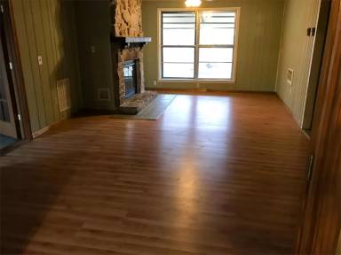 Main picture of 15670 Camden Ln