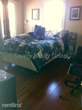 Main picture of 12 Hunnewell Ave