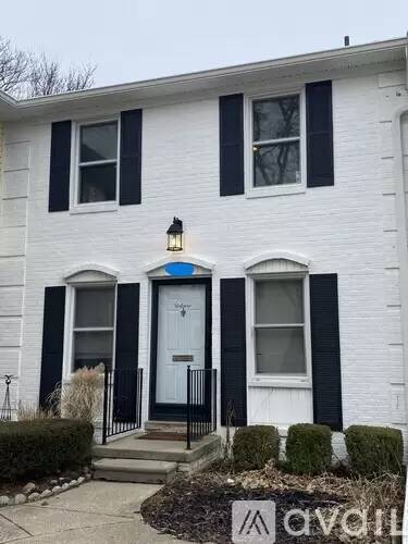 Main picture of 37617 Charter Oaks Blvd