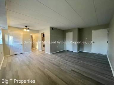 Main picture of 125U Clubhouse Dr SW