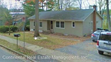 Main picture of 521 Orlando Ave