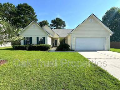 Main picture of 102 Applebee Ct