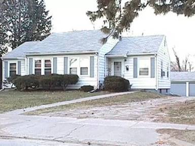 Main picture of 204 1/2 W Park Rd