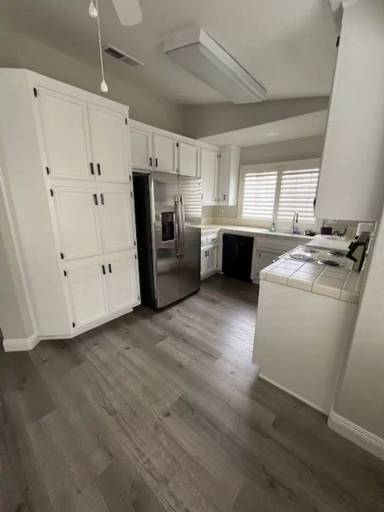 Main picture of 8621 Willow Spring Ct