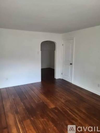 Main picture of 2802 Temple Ave
