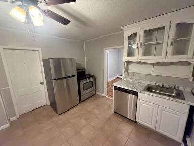 Main picture of 12 Harwinton Ave