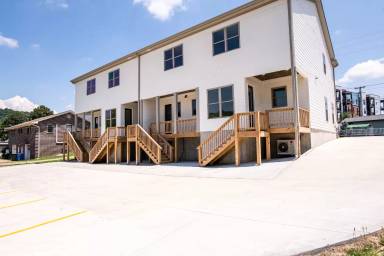 Main picture of 109 Stringer St