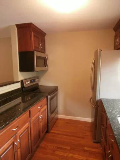 Main picture of 42 N Main St