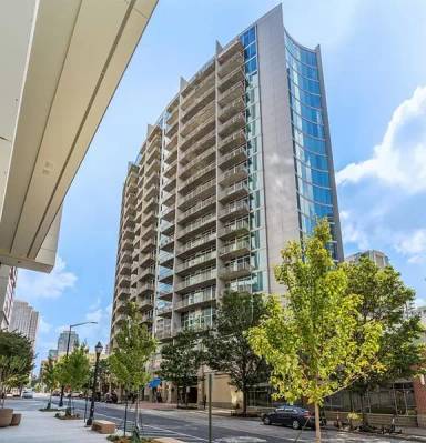 Main picture of The Plaza Midtown (North)