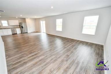 Main picture of 104 Price Mill Trl