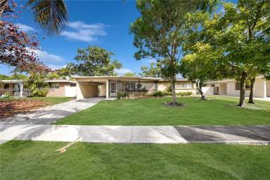 Main picture of 1028 Long Island Ave