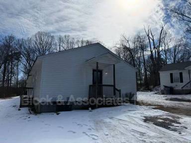 Main picture of 1320 Old Liberty Rd