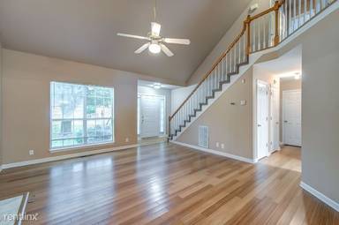 Main picture of 800 Brent Glen Pt