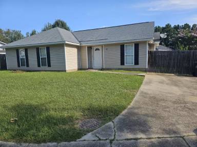 Main picture of 22 Lexington Cir