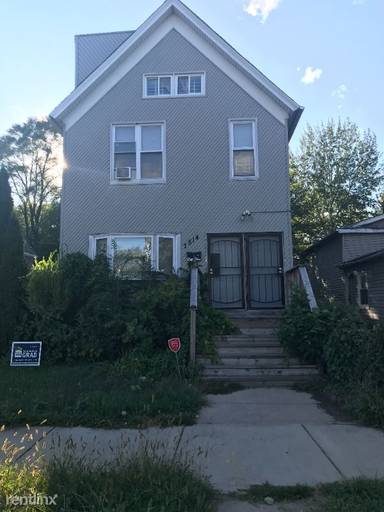 Main picture of 7514 S Parnell Ave