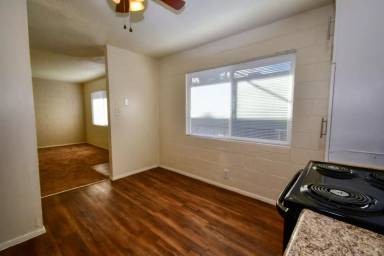 Main picture of 8700 Norton St