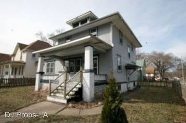 Main picture of 1938 N Myrtle St