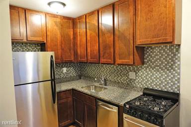 Main picture of Roscoe Apartments