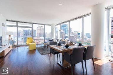 Main picture of Burnham Pointe