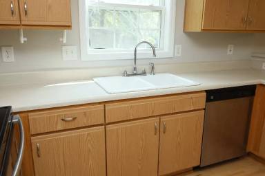 Main picture of 2902 Moorgate Ave