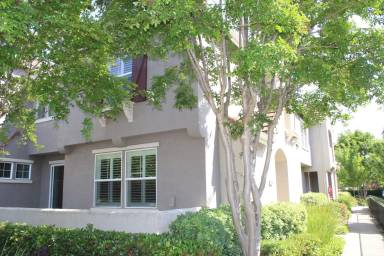 Main picture of 1808 Dante Cir