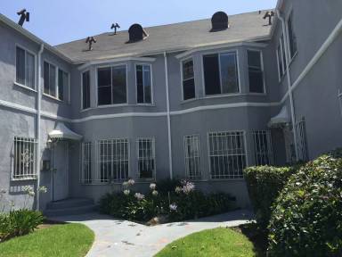 Main picture of 870 S Gramercy Pl