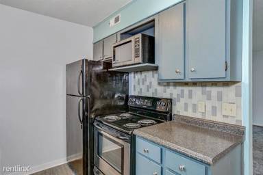 Main picture of 1443 N Smith Ct