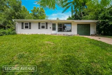 Main picture of 4516 E 40th St