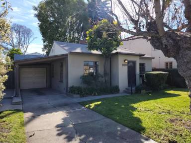 Main picture of 12820 Admiral Ave