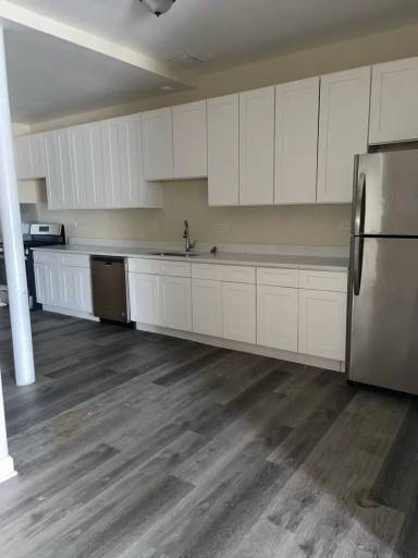 Main picture of 2904 N Laramie Ave