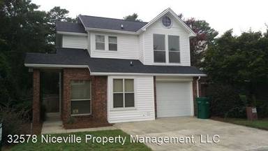 Main picture of 123 Parkwood Dr