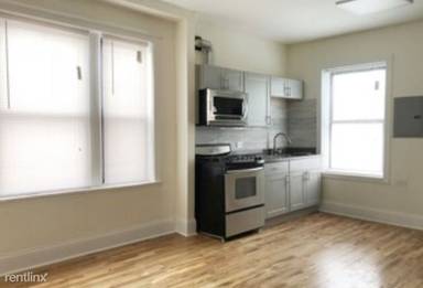 Main picture of 4716 N Kedzie Ave