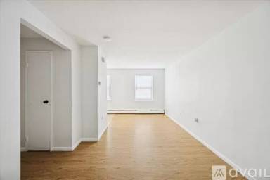 Main picture of 7131 Marshall Rd