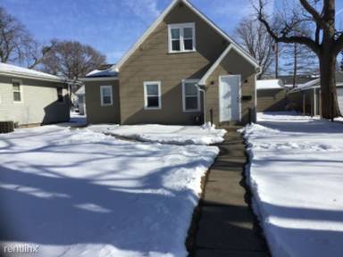 Main picture of 2512 S Glass St