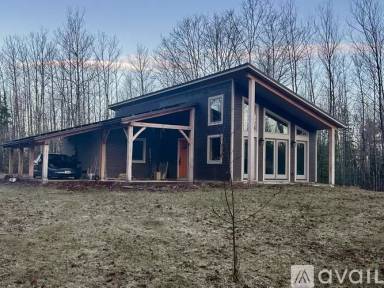 Main picture of 8 Cooper Ridge Rd
