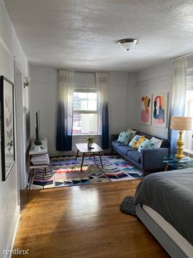 Main picture of 2132 2nd Ave