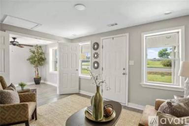 Main picture of 3406 E River Rd