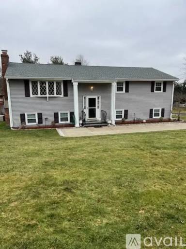 Main picture of 8 Legrand Rd
