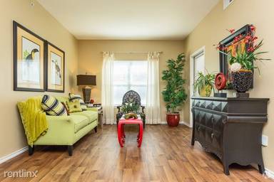 Main picture of Republic Woodlake