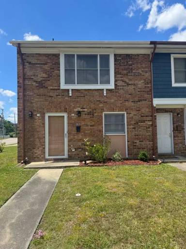Main picture of 203 Persse St