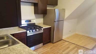 Main picture of 2964 N Ridgeway Ave