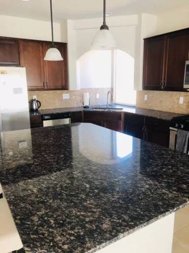 Main picture of 5961 Crown Palms Ave