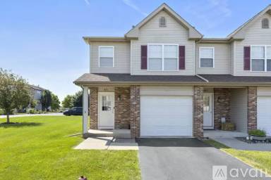 Main picture of 661 Southtowne Dr