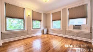 Main picture of 540-48 W Surf St