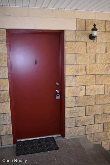 Main picture of 33rd Avenue