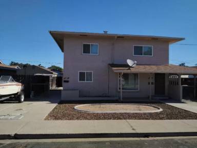 Main picture of 725 Virginia St