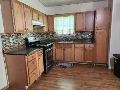 Main picture of 139 Spencer Ln