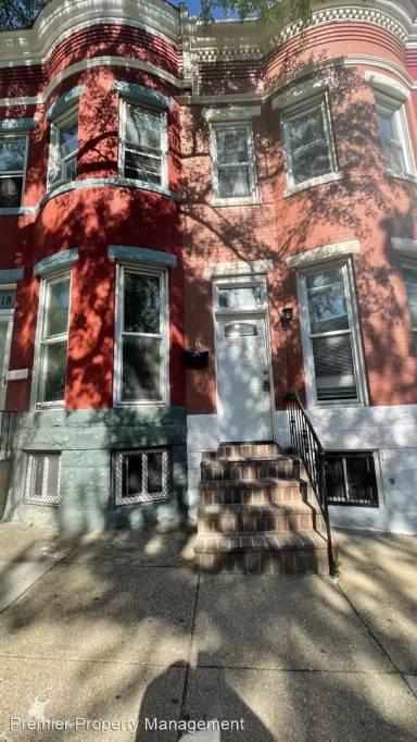 Main picture of 2807 Woodbrook Ave